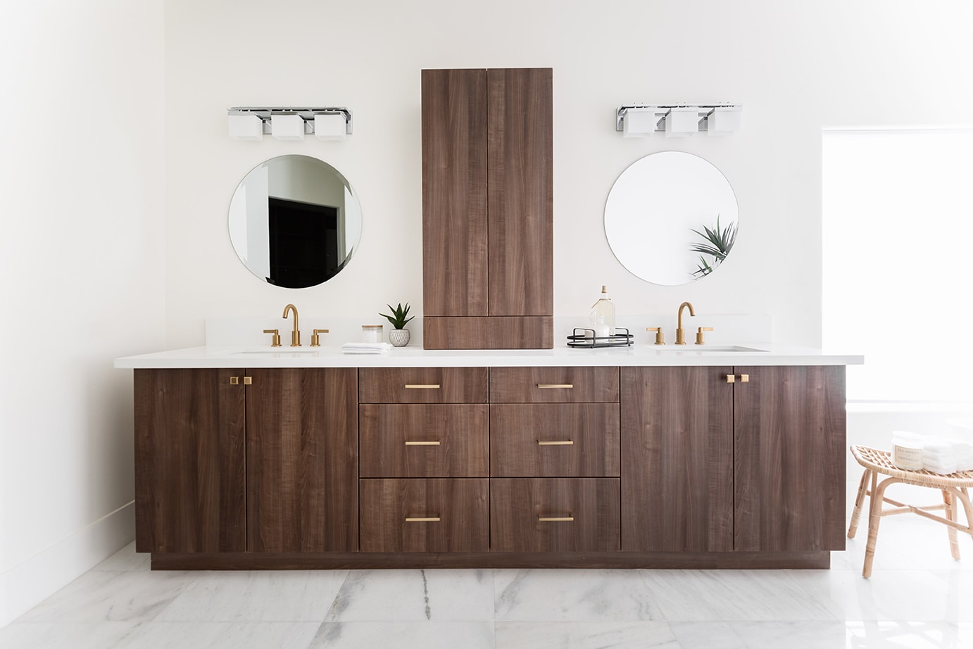 Bathroom Kitchen Cabinets Kelowna